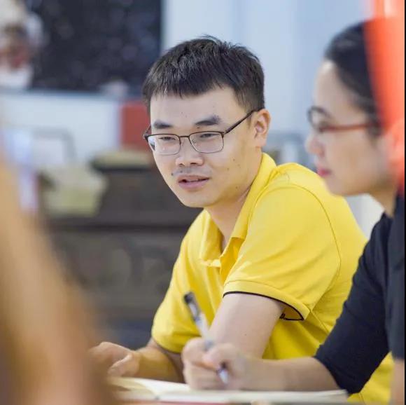【學(xué)黨史 悟思想】“請黨放心、強(qiáng)國有我”：佛塑科技青年暢談學(xué)習(xí)習(xí)近平總書記“七一”重要講話精神體會(huì)、感悟