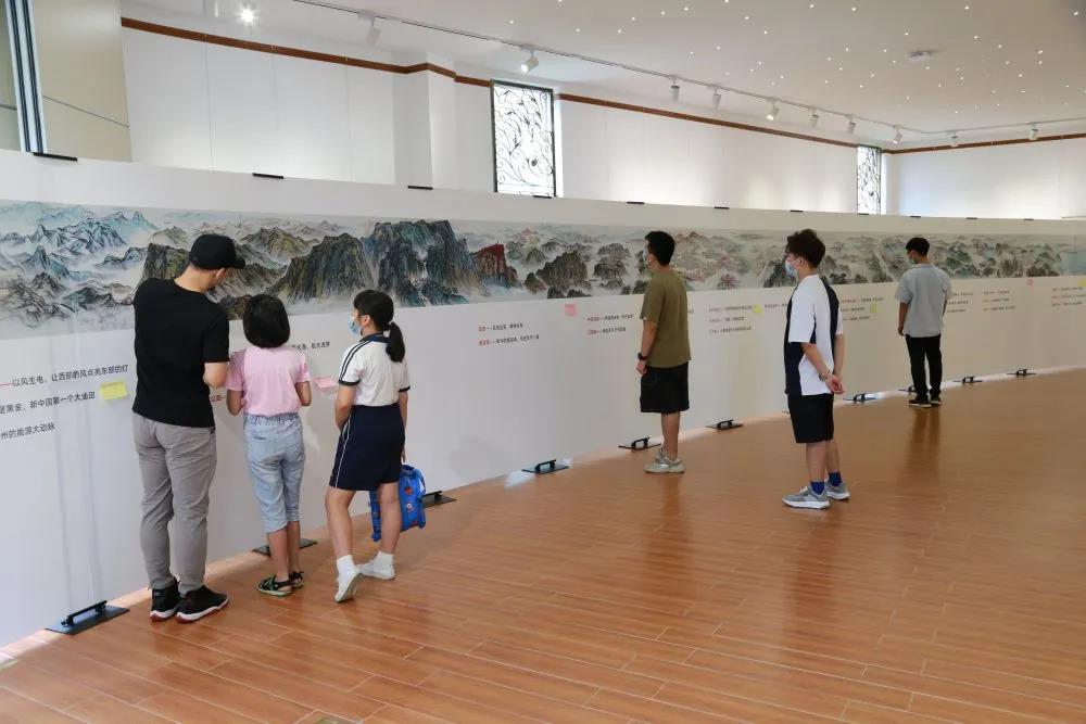 【學黨史 悟思想】省廣集團青年職工以數(shù)字山水長卷描繪黨的百年征程