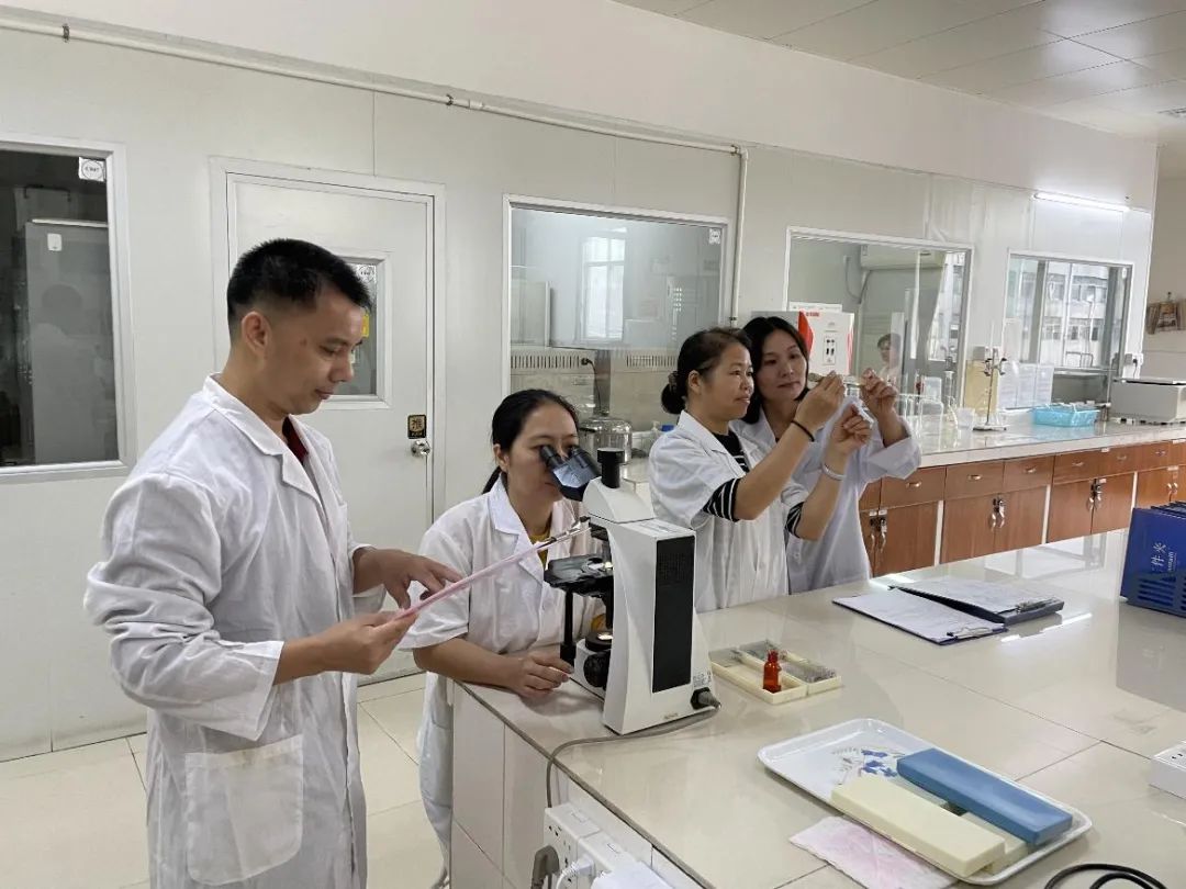此次進入創(chuàng)新層是緯達光電繼新三板掛牌后在資本市場取得的又一階段性成果，標志著資本市場對緯達光電的進一步認可。接下來，緯達光電將借助資本市場的平臺優(yōu)勢，加快產(chǎn)業(yè)資源和技術(shù)創(chuàng)新融合，加速產(chǎn)品升級迭代，推動