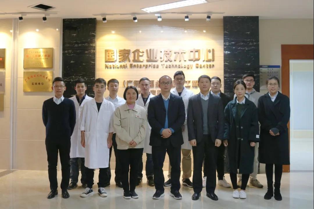 【“五一勞模談”系列報(bào)道之五】硬核勞模助力企業(yè)發(fā)展加速度——記興發(fā)鋁業(yè)副總經(jīng)理兼高級工程師吳錫坤