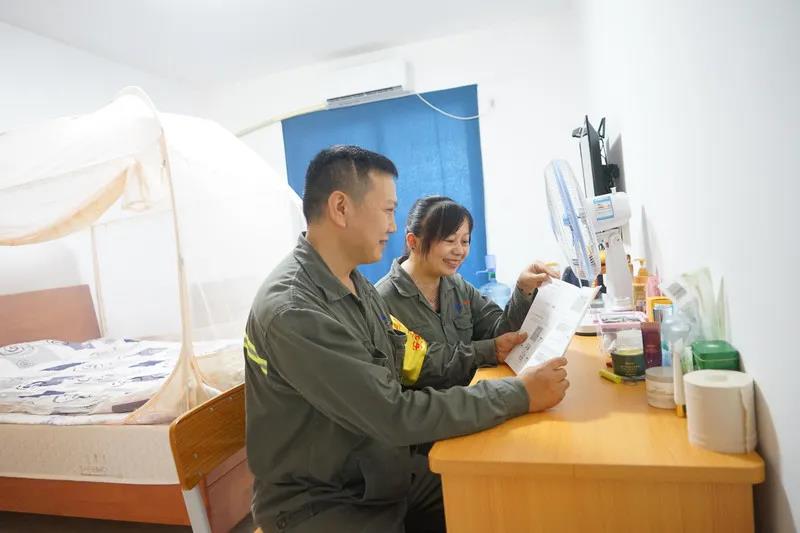 廣青科技:114對(duì)雙職工入住“夫妻樓” 廣青科技:114對(duì)雙職工入住“夫妻樓”