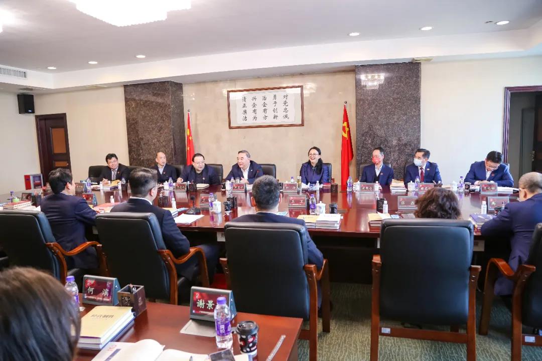 中國上市公司協(xié)會會長、中國企業(yè)改革與發(fā)展研究會會長宋志平一行蒞臨廣新集團調(diào)研指導(dǎo) 中國上市公司協(xié)會會長、中國企業(yè)改革與發(fā)展研究會會長宋志平一行蒞臨廣新集團調(diào)研指導(dǎo)