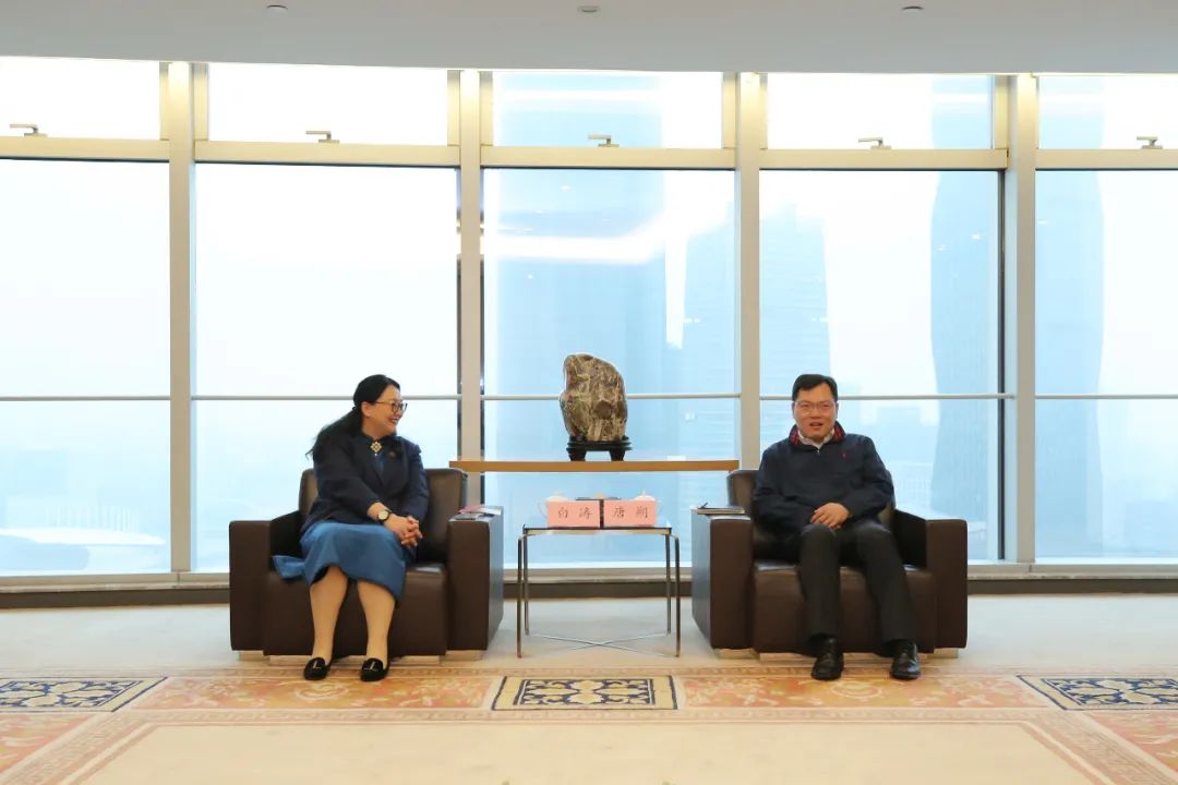 深化銀企合作 實(shí)現(xiàn)共贏發(fā)展 深化銀企合作 實(shí)現(xiàn)共贏發(fā)展