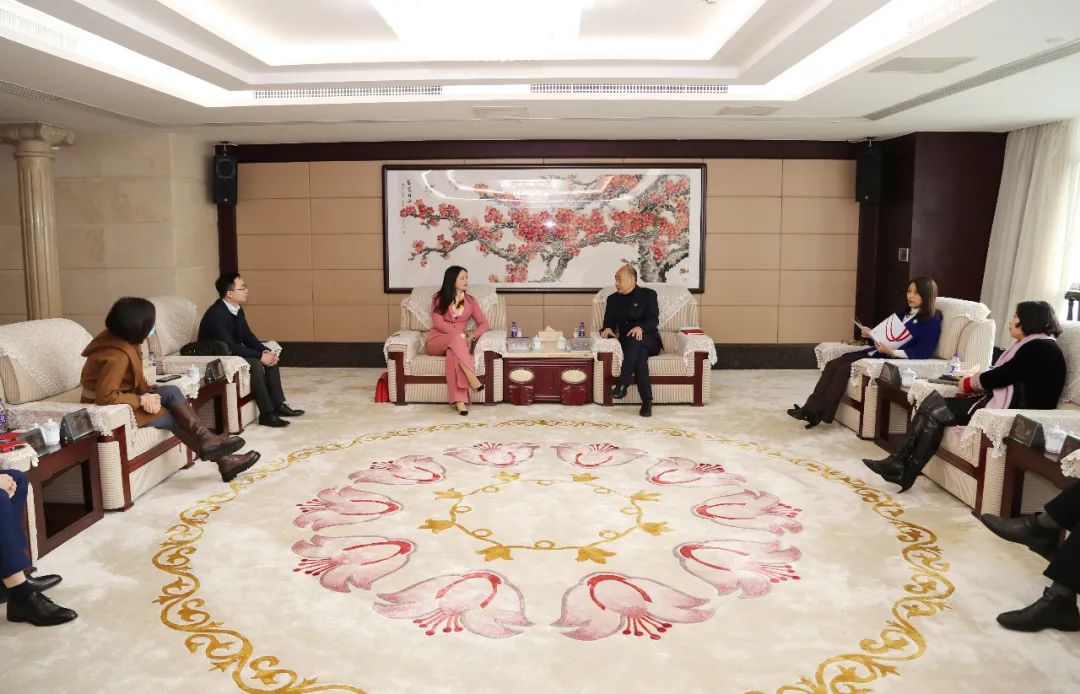 深化銀企合作 實(shí)現(xiàn)共贏發(fā)展 深化銀企合作 實(shí)現(xiàn)共贏發(fā)展