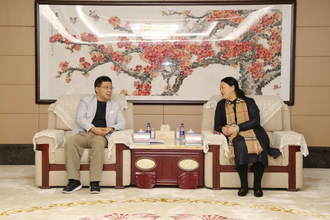 國家開發(fā)銀行廣東省分行黨委書記、行長劉浩一行到訪集團(tuán) 國家開發(fā)銀行廣東省分行黨委書記、行長劉浩一行到訪集團(tuán)