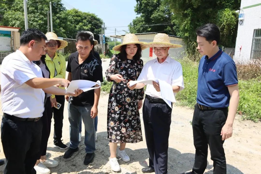 集團(tuán)黨委副書記、工會(huì)主席黃家合帶隊(duì)調(diào)研鄉(xiāng)村振興幫扶工作 集團(tuán)黨委副書記、工會(huì)主席黃家合帶隊(duì)調(diào)研鄉(xiāng)村振興幫扶工作