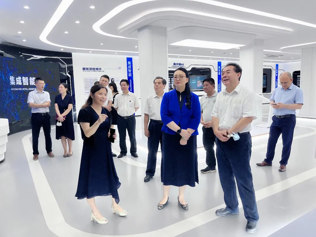 廣新集團(tuán)黨委書記、董事長白濤帶隊拜訪廣東省科學(xué)院