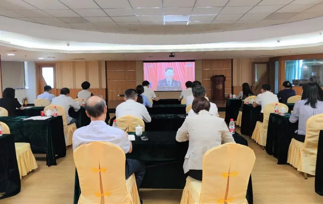 踔厲奮發(fā),勇毅前行|廣新集團(tuán)認(rèn)真組織收聽收看黨的二十大開幕盛況 踔厲奮發(fā),勇毅前行|廣新集團(tuán)認(rèn)真組織收聽收看黨的二十大開幕盛況