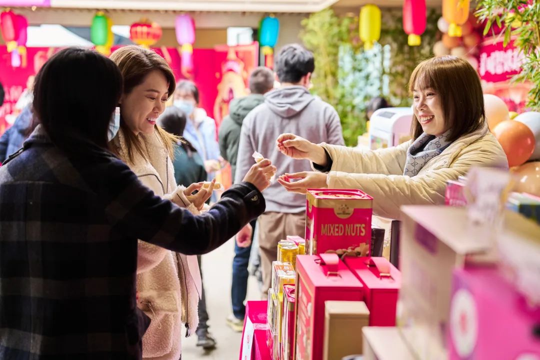 廣新集團(tuán)舉辦第二屆“廣新年貨節(jié)”活動