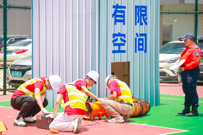 “應(yīng)急救援”比賽.jpg